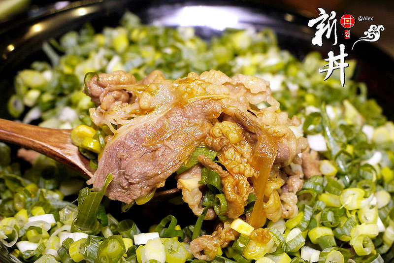 【台北】新丼 ~ 多達21種丼飯主餐可以選擇、口感美味份量足、而且丼飯牛肉還是用美國牛喔!!! / 長安西路 / 捷運台北車站 / 中山地下街