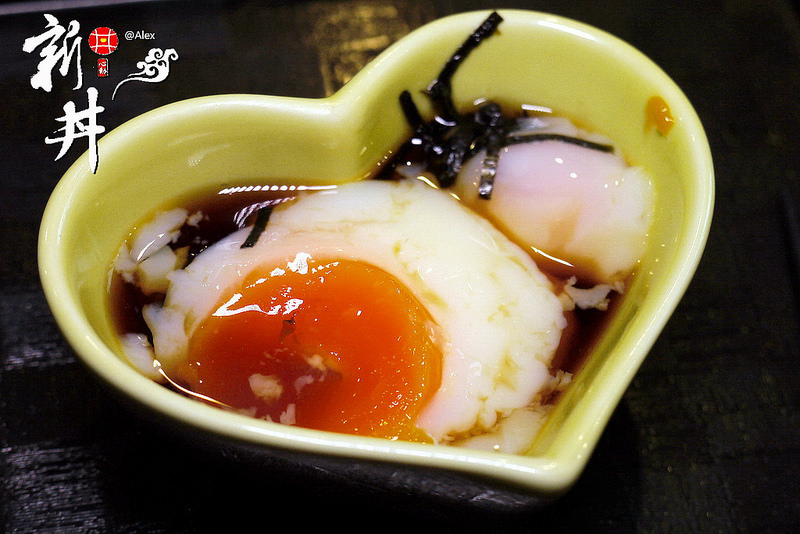 【台北】新丼 ~ 多達21種丼飯主餐可以選擇、口感美味份量足、而且丼飯牛肉還是用美國牛喔!!! / 長安西路 / 捷運台北車站 / 中山地下街