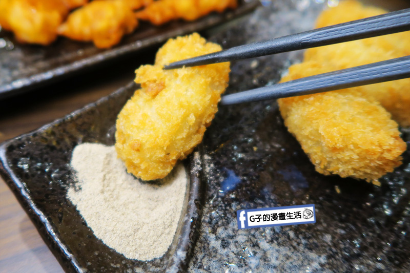 新丼 丼飯專賣店 海洋炸牡蠣 沾胡椒鹽