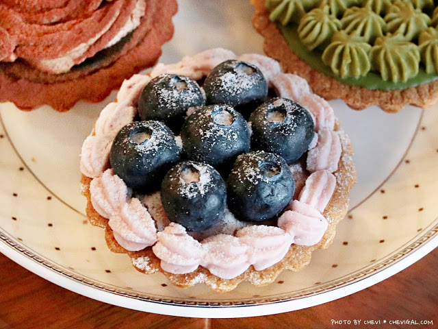 台南伴手禮推薦│阿嬤的珍藏*團購美食不可錯過的網購名店,綜合經典小塔的法式珍藏禮盒好繽紛!