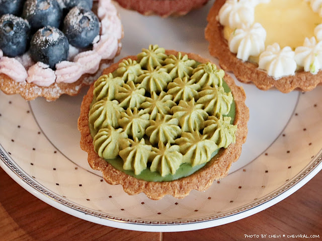 台南伴手禮推薦│阿嬤的珍藏*團購美食不可錯過的網購名店,綜合經典小塔的法式珍藏禮盒好繽紛!