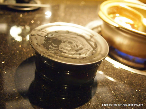 和稻壽喜燒鍋物(公益旗艦店)：【食記】台中和稻鍋物壽喜燒@南屯捷運MRT溝仔墘 : 顛覆傳統的鍋底？食材新鮮,創意吃法的台式壽喜綜合鍋