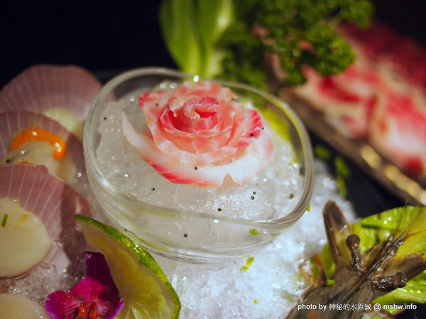 和稻壽喜燒鍋物(公益旗艦店)：【食記】台中和稻鍋物壽喜燒@南屯捷運MRT溝仔墘 : 顛覆傳統的鍋底？食材新鮮,創意吃法的台式壽喜綜合鍋