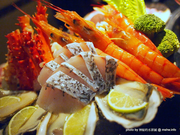 和稻壽喜燒鍋物(公益旗艦店)：【食記】台中和稻鍋物壽喜燒@南屯捷運MRT溝仔墘 : 顛覆傳統的鍋底？食材新鮮,創意吃法的台式壽喜綜合鍋