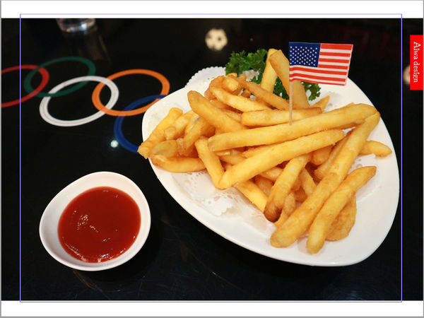 【竹北美食週記】食尚運動主題餐廳,創意料理好吃,空間寬敞,還有KTV包廂歡唱新歌,紓解生活壓力-12.jpg 【竹北美食週記】食尚運動主題餐廳,創意料理好吃,空間寬敞,還有KTV包廂歡唱新歌,紓解生活壓力-12.jpg