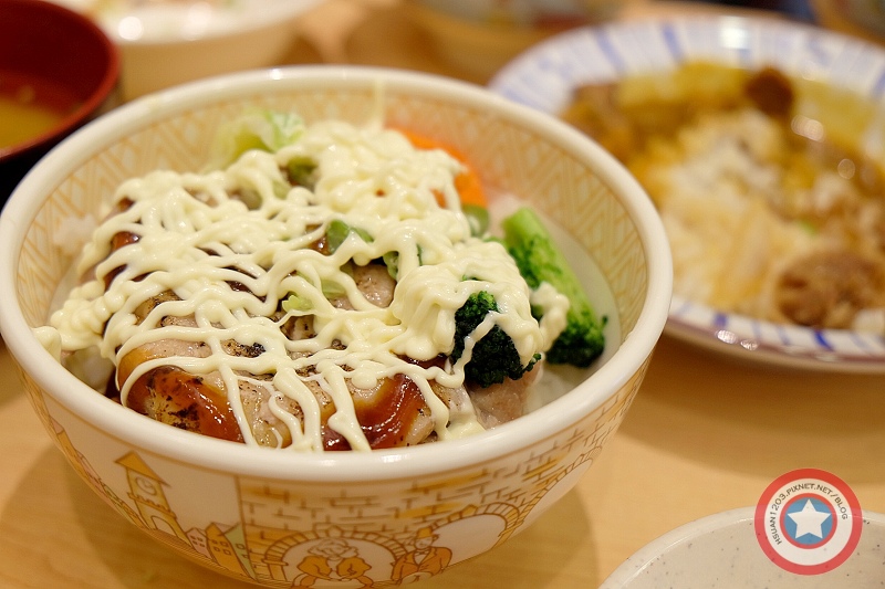 台北中正。日本SUKIYAすき家牛丼專賣店