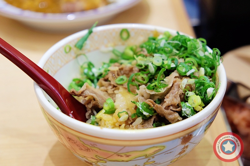 台北中正。日本SUKIYAすき家牛丼專賣店