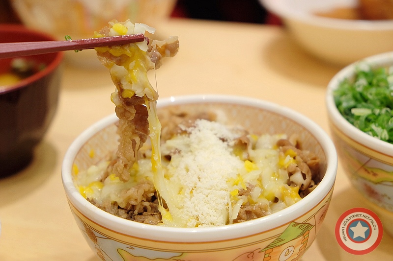 台北中正。日本SUKIYAすき家牛丼專賣店