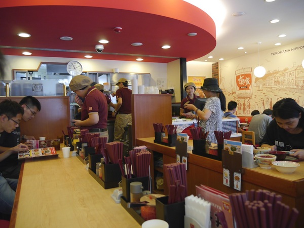 すき家SUKIYA(古亭店)：【橘子雞排】南門市場捷運站-SUKIYA すき家  日本來台的牛丼專賣