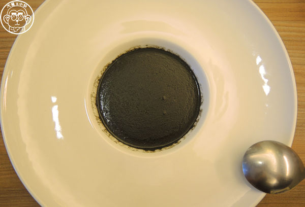 百草三味：呷飽祙【台北中山･百草三味鍋物】一次吃進十餘種契作有機葉菜