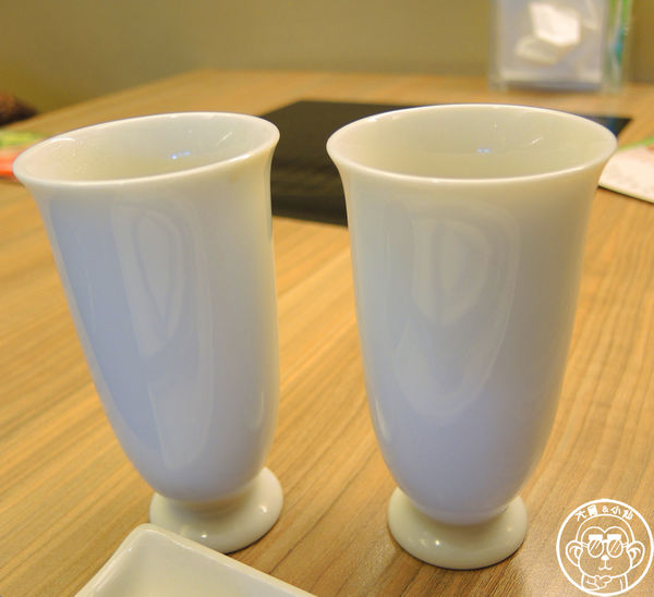 百草三味：呷飽祙【台北中山･百草三味鍋物】一次吃進十餘種契作有機葉菜