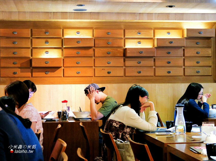 【小米蟲的米缸】品川蘭~牛小排X牛肉麵 震撼你的味覺體驗!