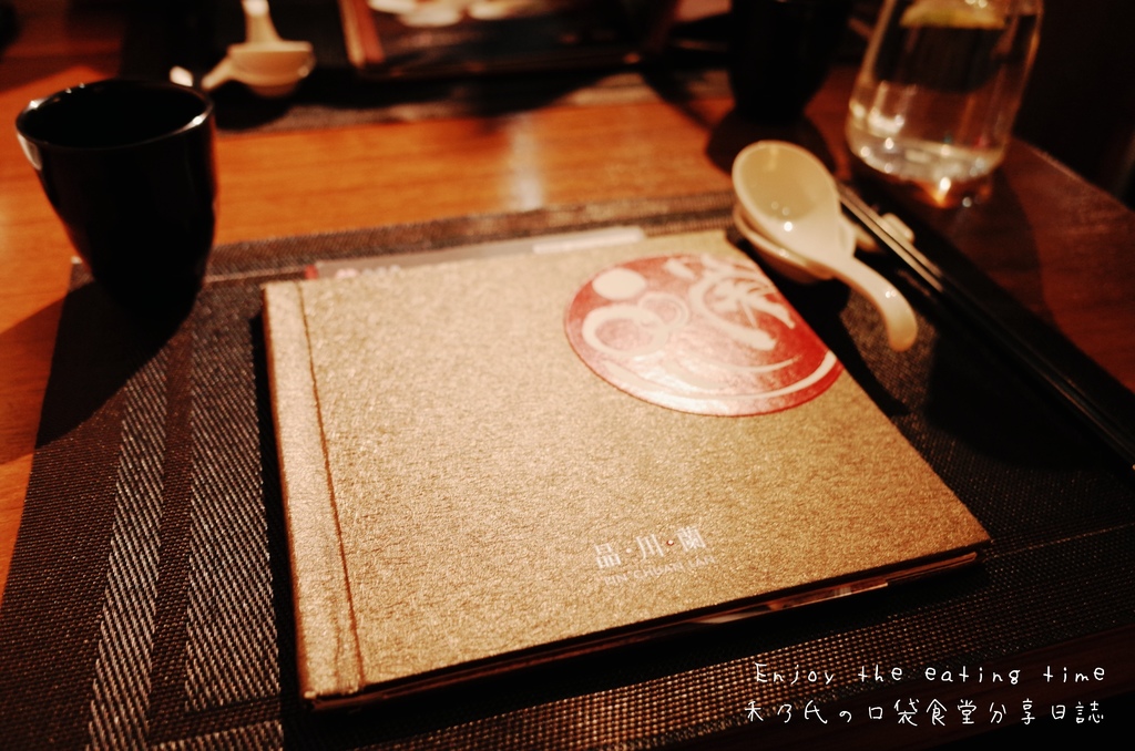 17-05-01-17-54-28-907_deco.jpg 17-05-01-17-54-28-907_deco.jpg