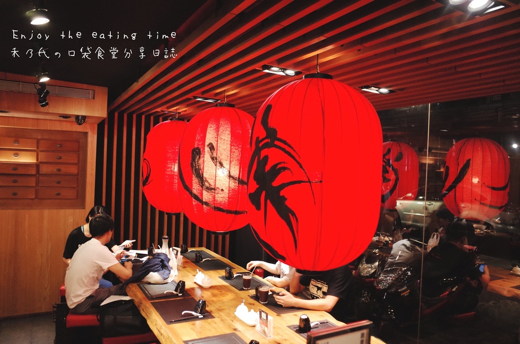 17-05-02-14-10-29-418_deco.jpg 17-05-02-14-10-29-418_deco.jpg