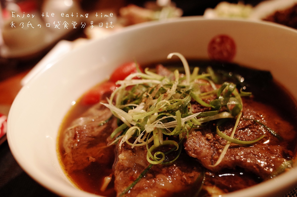 17-05-01-18-01-43-090_deco.jpg 17-05-01-18-01-43-090_deco.jpg