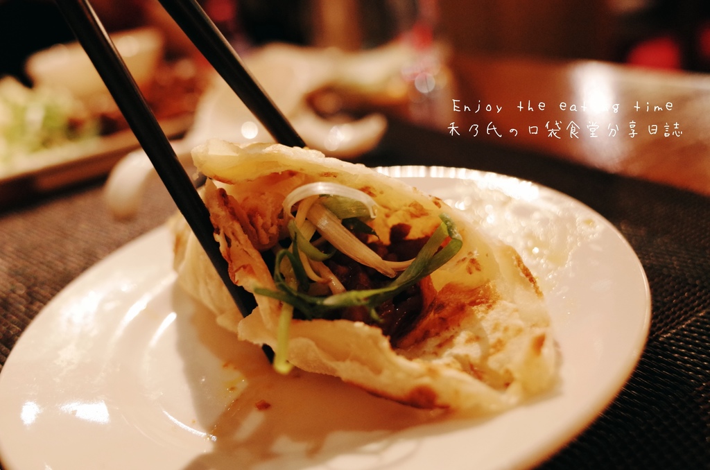 17-05-01-18-15-01-813_deco.jpg 17-05-01-18-15-01-813_deco.jpg