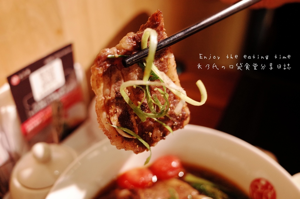 17-05-01-18-02-34-698_deco.jpg 17-05-01-18-02-34-698_deco.jpg