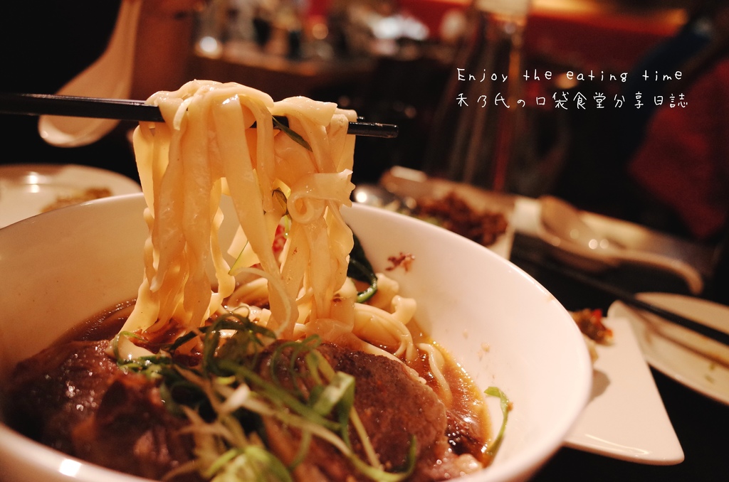 17-05-01-18-03-26-760_deco.jpg 17-05-01-18-03-26-760_deco.jpg