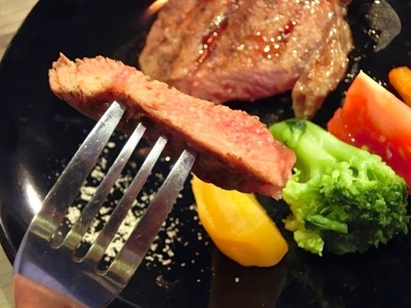 卡帕卡巴Capa Kaba-原味炭火牛排(士林基河總店):【食記】卡帕卡巴capa kaba 原味炭火牛排 - 士林基河總店~新美式餐廳~近士林夜市,歡迎來嚐鮮喔!