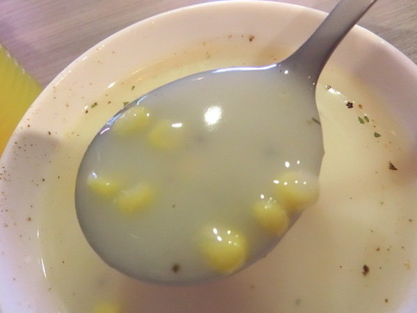 卡帕卡巴Capa Kaba-原味炭火牛排(士林基河總店):【食記】卡帕卡巴capa kaba 原味炭火牛排 - 士林基河總店~新美式餐廳~近士林夜市,歡迎來嚐鮮喔!