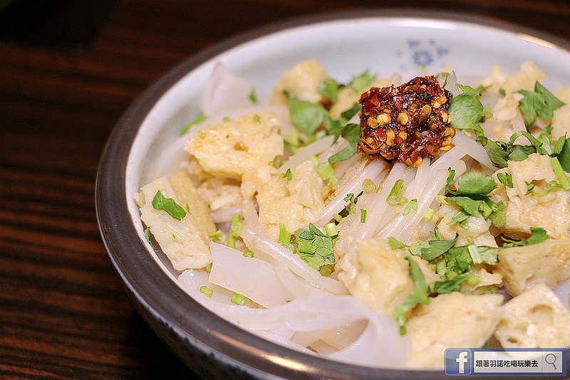 雲之南麗江斑魚火鍋六張犁美食082