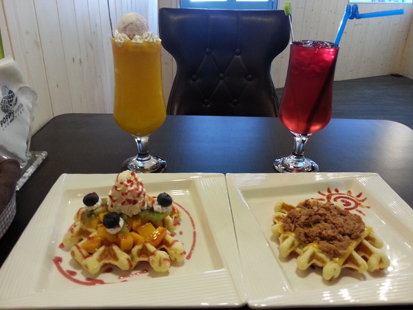 Poppy Waffle 比利時鬆餅(虎尾店)：[雲林][美食]Poppy Waffle~悠閒體驗輕食下午茶美味