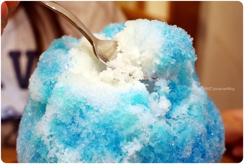 【台中.西區】町家咖啡 Machiya。藏匿向上市場.華美街上的日式剉冰,如棉花糖加了貓蛋蛋的夢幻藍 夏日祭典(5-9月限定)、宇治抹茶霜淇淋