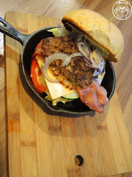 LOCO FOOD 樂口福咖啡:呷飽祙【台北中山・LOCO FOOD 樂口福】鐵鍋早餐大行其道 LOCO FOOD 樂口福咖啡:呷飽祙【台北中山・LOCO FOOD 樂口福】鐵鍋早餐大行其道