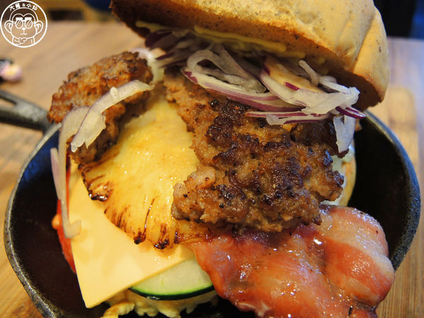 LOCO FOOD 樂口福咖啡:呷飽祙【台北中山・LOCO FOOD 樂口福】鐵鍋早餐大行其道 LOCO FOOD 樂口福咖啡:呷飽祙【台北中山・LOCO FOOD 樂口福】鐵鍋早餐大行其道