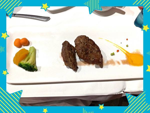 彰化市TASTY 西堤牛排，氣氛佳.服務好，生日慶祝.節日聚餐都很棒!