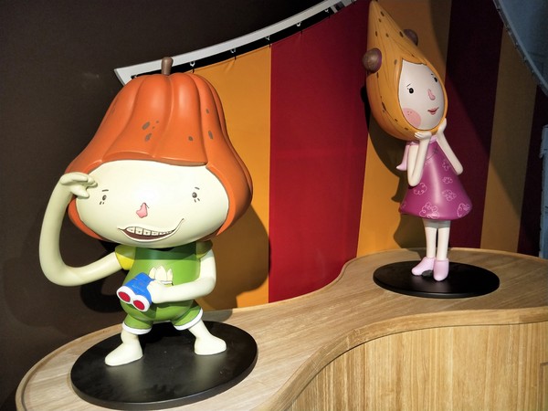 魔幻豆子主題館:【桃園大溪景點】魔幻豆子主題館~迎賓的花卉廊道,浪漫又繽紛,兒童F1賽車等小朋友鬥陣來嘗鮮囉