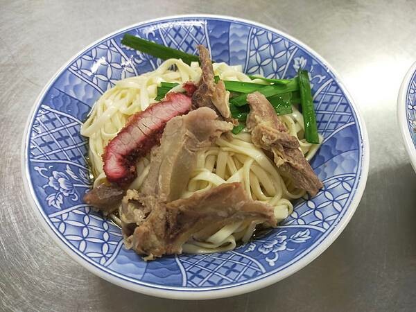 新北鶯歌勇伯垃圾麵~