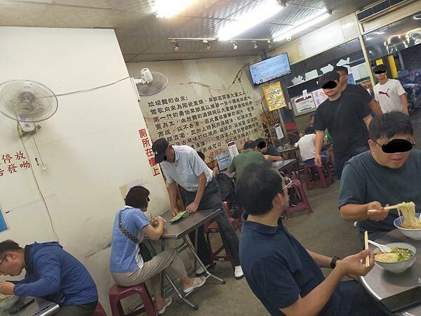 新北鶯歌勇伯垃圾麵~