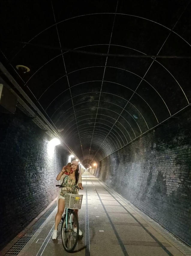 【新北.福隆】舊草嶺隧道騎自行車。草嶺之旅自行車行租車。漫遊無敵海景自行車道