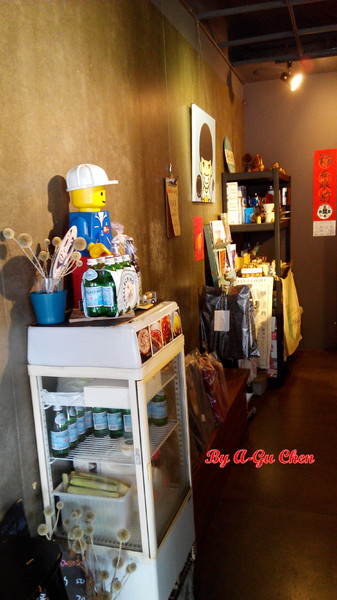 卡加米亞咖啡:【臺南Ω中西區】卡加米亞咖啡。在怎麼拍都很文青的老屋中享用美味早午餐與手作甜點 卡加米亞咖啡:【臺南Ω中西區】卡加米亞咖啡。在怎麼拍都很文青的老屋中享用美味早午餐與手作甜點