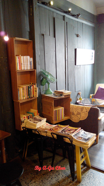 卡加米亞咖啡:【臺南Ω中西區】卡加米亞咖啡。在怎麼拍都很文青的老屋中享用美味早午餐與手作甜點 卡加米亞咖啡:【臺南Ω中西區】卡加米亞咖啡。在怎麼拍都很文青的老屋中享用美味早午餐與手作甜點