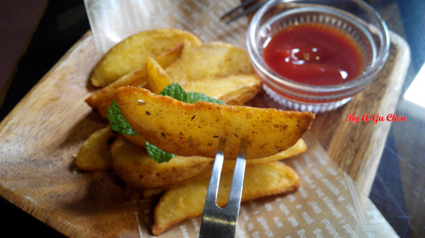 卡加米亞咖啡:【臺南Ω中西區】卡加米亞咖啡。在怎麼拍都很文青的老屋中享用美味早午餐與手作甜點 卡加米亞咖啡:【臺南Ω中西區】卡加米亞咖啡。在怎麼拍都很文青的老屋中享用美味早午餐與手作甜點