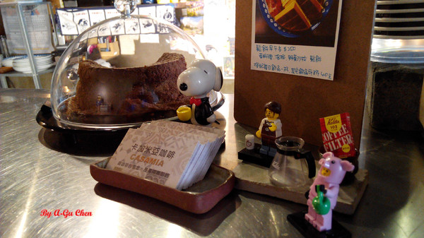 卡加米亞咖啡:【臺南Ω中西區】卡加米亞咖啡。在怎麼拍都很文青的老屋中享用美味早午餐與手作甜點 卡加米亞咖啡:【臺南Ω中西區】卡加米亞咖啡。在怎麼拍都很文青的老屋中享用美味早午餐與手作甜點