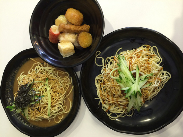 涼麵堂：[夏日涼麵特輯]PART4炎炎夏日除了吃冰.玩水消暑~中午大熱天食慾不振的時候,最適合吃涼麵了！新開幕的瑞安街涼麵堂~