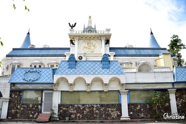 【台南。景點】 中西區 / 台南移民署，如童話般的歐風城堡建築，婚紗拍攝勝地，全台最美公家機關，ig打卡熱門景點，府前路上