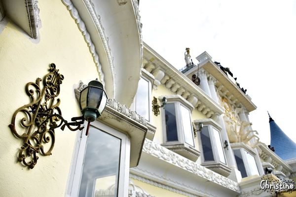 【台南。景點】 中西區 / 台南移民署，如童話般的歐風城堡建築，婚紗拍攝勝地，全台最美公家機關，ig打卡熱門景點，府前路上