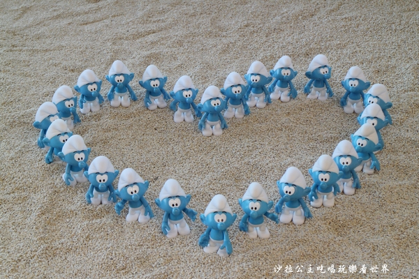 太平洋SOGO百貨(台北復興館):東區免費展覽『藍色小精靈特展』太平洋SOGO百貨(復興館)/捷運忠孝復興站