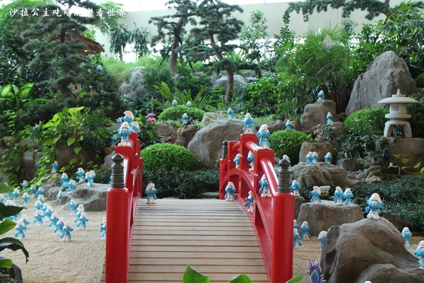 太平洋SOGO百貨(台北復興館):東區免費展覽『藍色小精靈特展』太平洋SOGO百貨(復興館)/捷運忠孝復興站