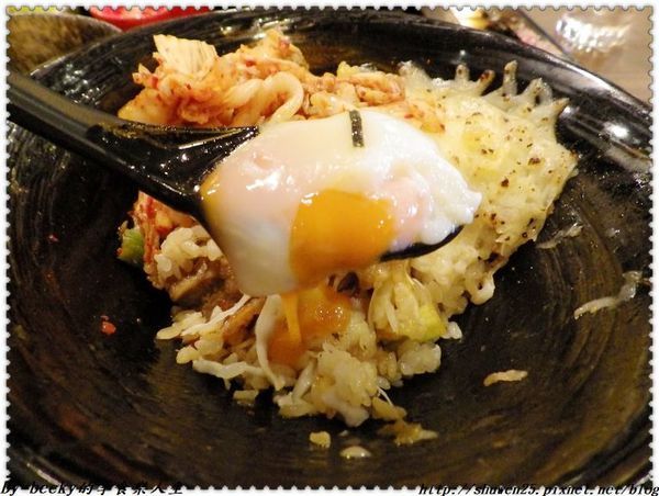 <捷運中山站>創意丼飯/平價丼飯/日式丼飯推薦/東森新聞推薦/高CP值/大份量/ 21道創意丼飯隨君選擇/滿滿的起司 韓美新丼/中山美食