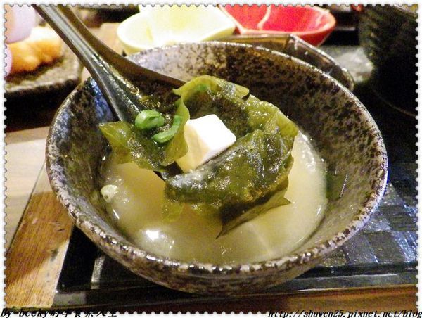 <捷運中山站>創意丼飯/平價丼飯/日式丼飯推薦/東森新聞推薦/高CP值/大份量/ 21道創意丼飯隨君選擇/滿滿的起司 韓美新丼/中山美食