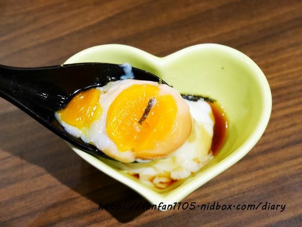 台北美食【新丼】21種創意丼飯組合,給人不一樣的心動體驗 #中山站 #丼飯 #日式丼飯 (24).JPG