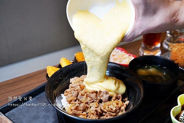 【台北美食】新丼 26種平價創意丼飯,只要$128元起 #起司瀑布 #無敵炸豬排 CP值超高的 (12).JPG