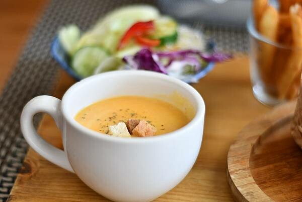 【台南東區】橋上看書~台南老字號早午餐咖啡,適合閱讀、沉思的 【台南東區】橋上看書~台南老字號早午餐咖啡,適合閱讀、沉思的