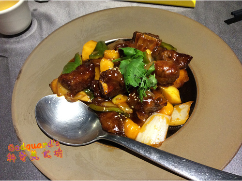 (食記)[忠孝敦化] 精緻中式桌菜、美味實在不滿意——東坡涵舍