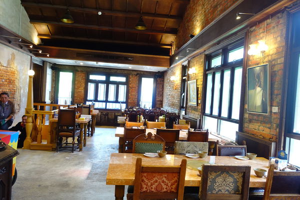 吳阿水老茶館(原吳阿火打邊爐)：吳阿水老茶館 ~ 雙連市場旁．海鮮套餐超澎派的啦 - 捷運雙連站